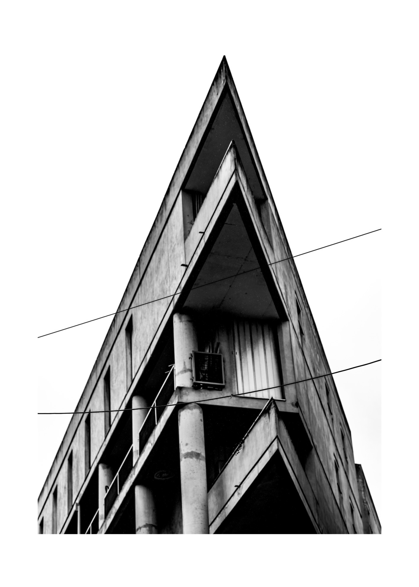 Claire Giraudeau, Urbain brutalisme - Photographie digigraphie (1) (1) Claire Giraudeau, Urbain brutalisme - Photographie digigraphie (1) (1)