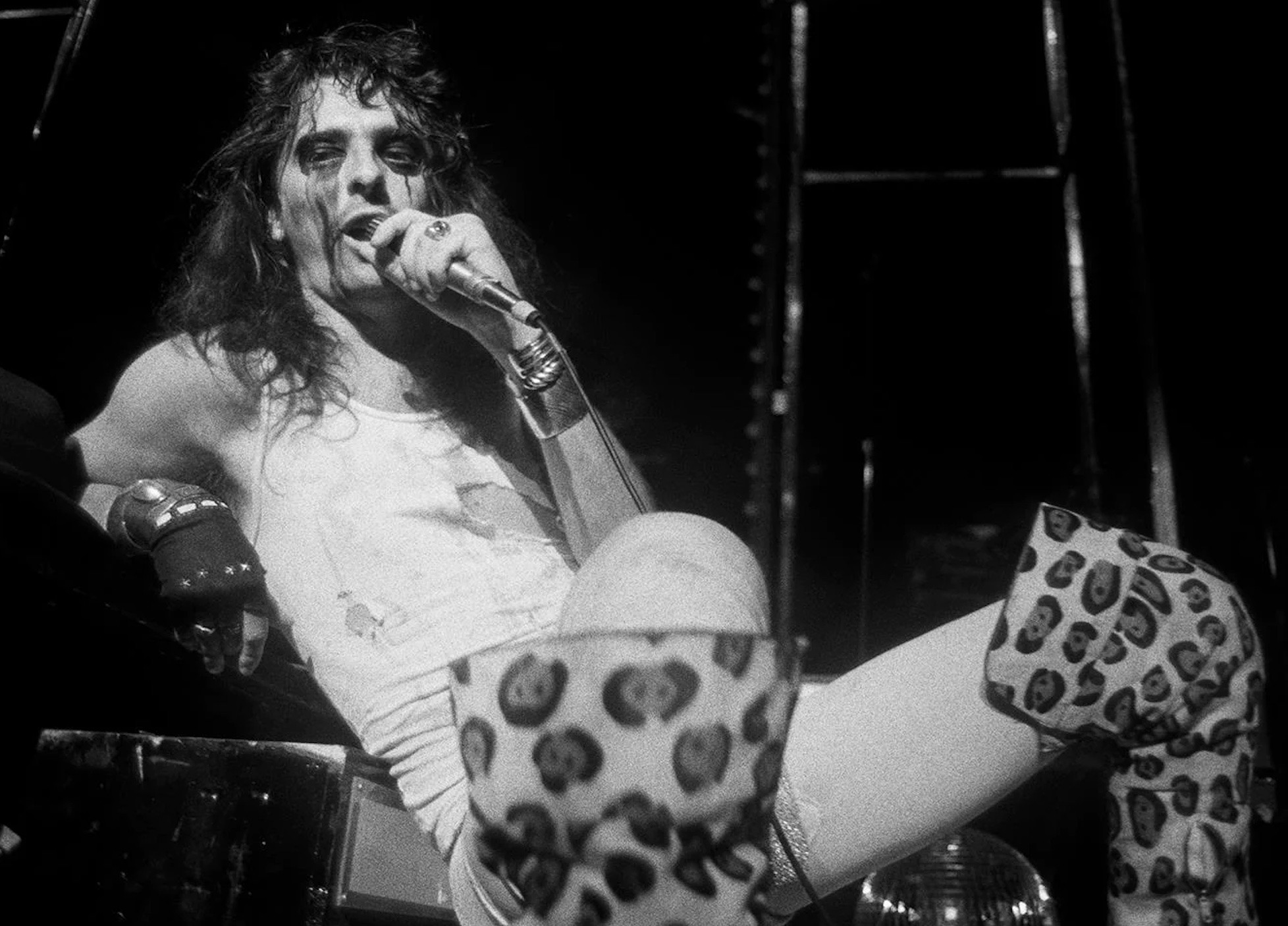 Bob Gruen, Alice Cooper, MSG, NYC 1973 Bob Gruen, Alice Cooper, MSG, NYC 1973