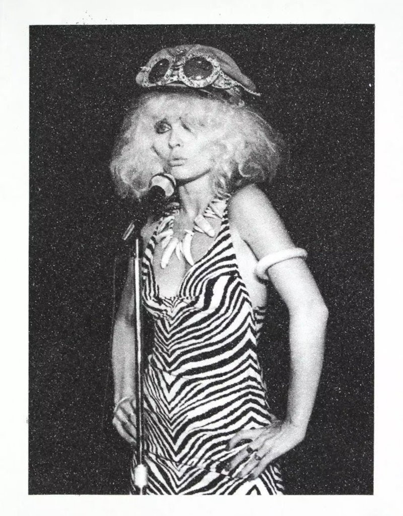 Bob Gruen, Debbie Harry, Max's Kansas City, NYC 1976 (Diamond Dust) Bob Gruen, Debbie Harry, Max's Kansas City, NYC 1976 (Diamond Dust)