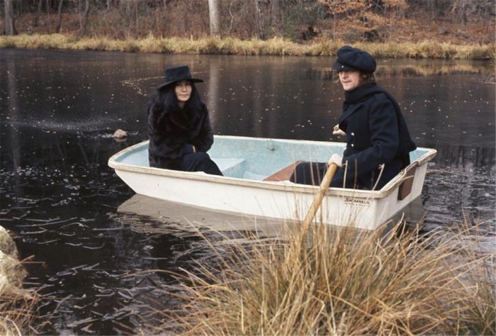 Bob Gruen, Yoko Ono and John Lennon in a row boat, Greenwich, CT 1973 Bob Gruen, Yoko Ono and John Lennon in a row boat, Greenwich, CT 1973