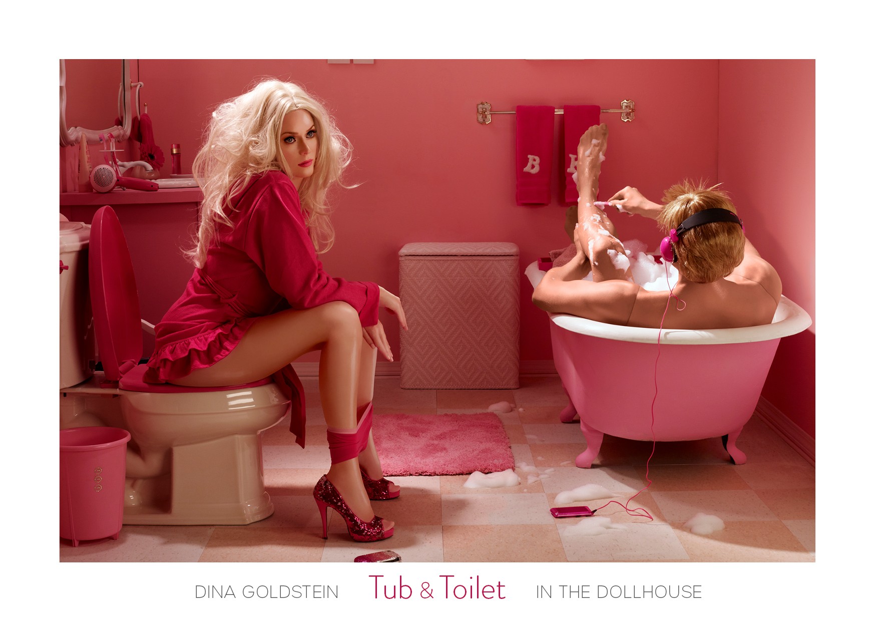 Dina Goldstein, Tub & Toilet - Collector's card Dina Goldstein, Tub & Toilet - Collector's card