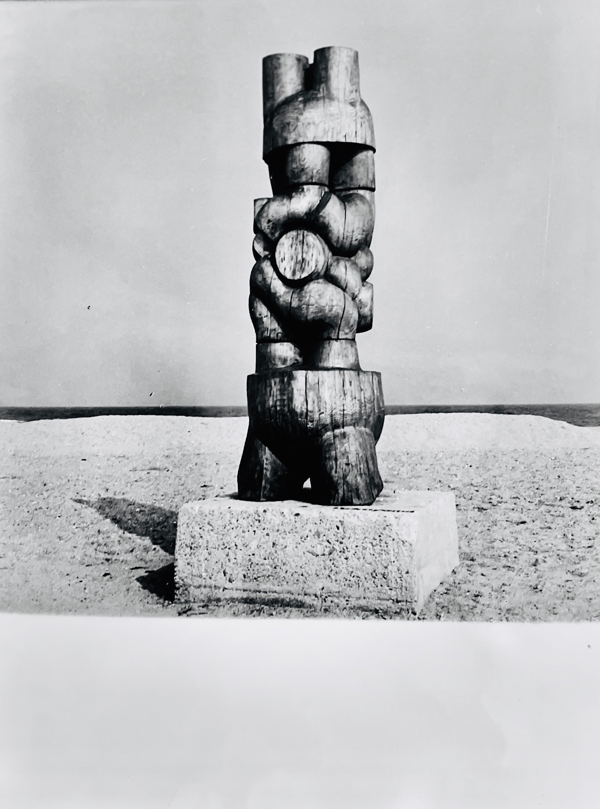 John Craven né Conte, Sculpture, Musée des Sables Barcarès John Craven né Conte, Sculpture, Musée des Sables Barcarès