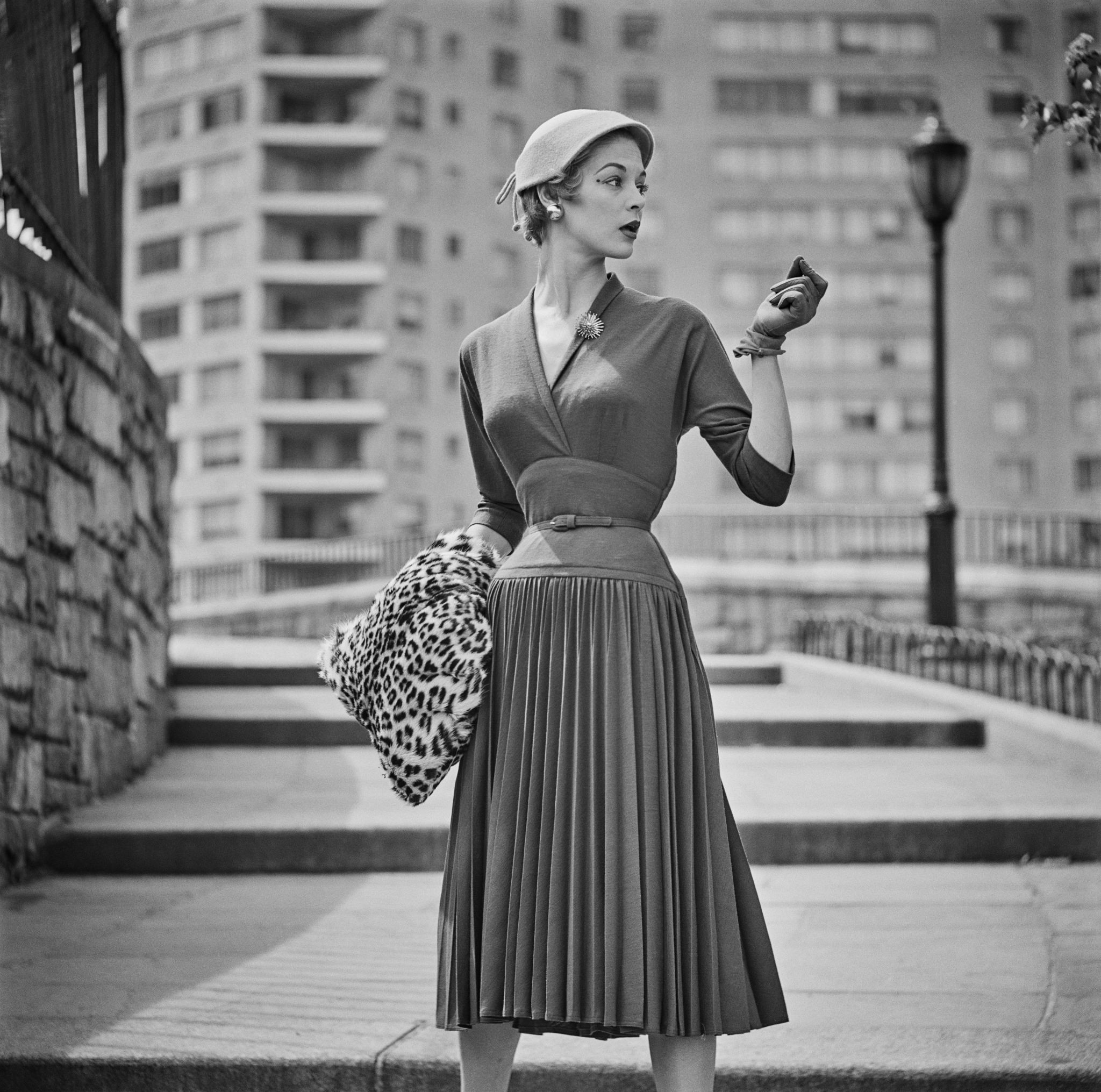 Slim Aarons, Jean Patchett for Saks Fifth Avenue Slim Aarons, Jean Patchett for Saks Fifth Avenue