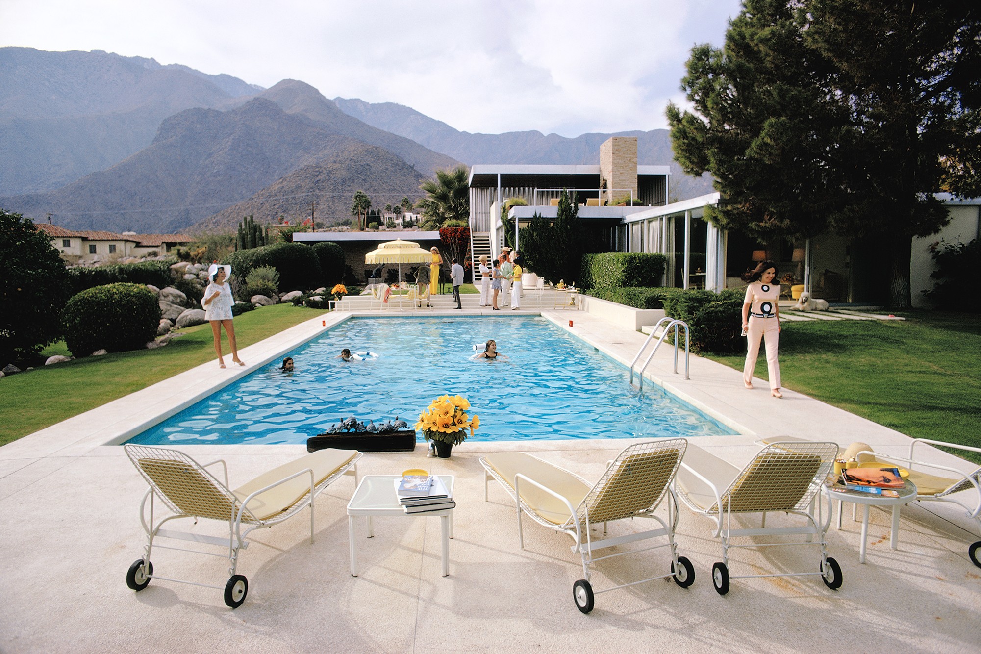 Slim Aarons, Nelda's pool Slim Aarons, Nelda's pool