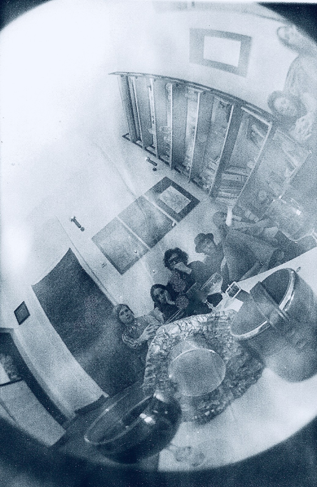 Florian Hunger-Pegof, Fish Eye Autoportrait Florian Hunger-Pegof, Fish Eye Autoportrait