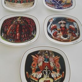 Design, 5 assiettes en porcelaine « Les diners de Gala », Salvador Dali