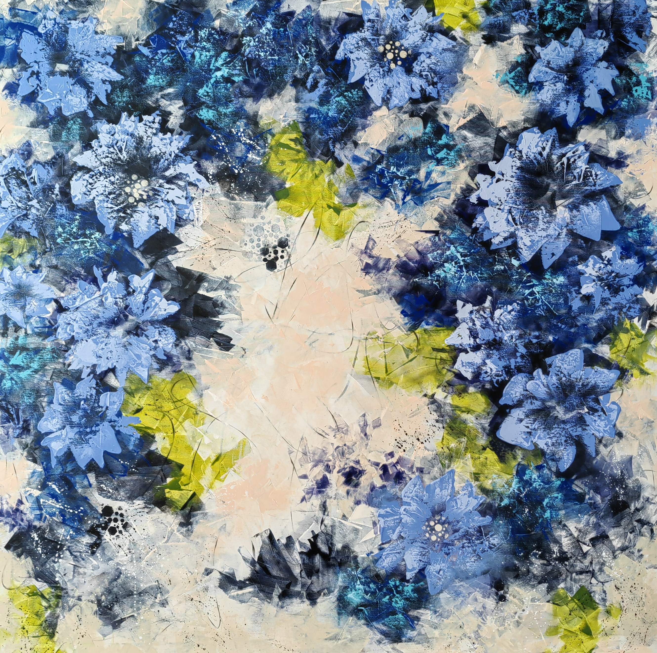 Vera Hoi, Ultramarine Floral Harmony Vera Hoi, Ultramarine Floral Harmony