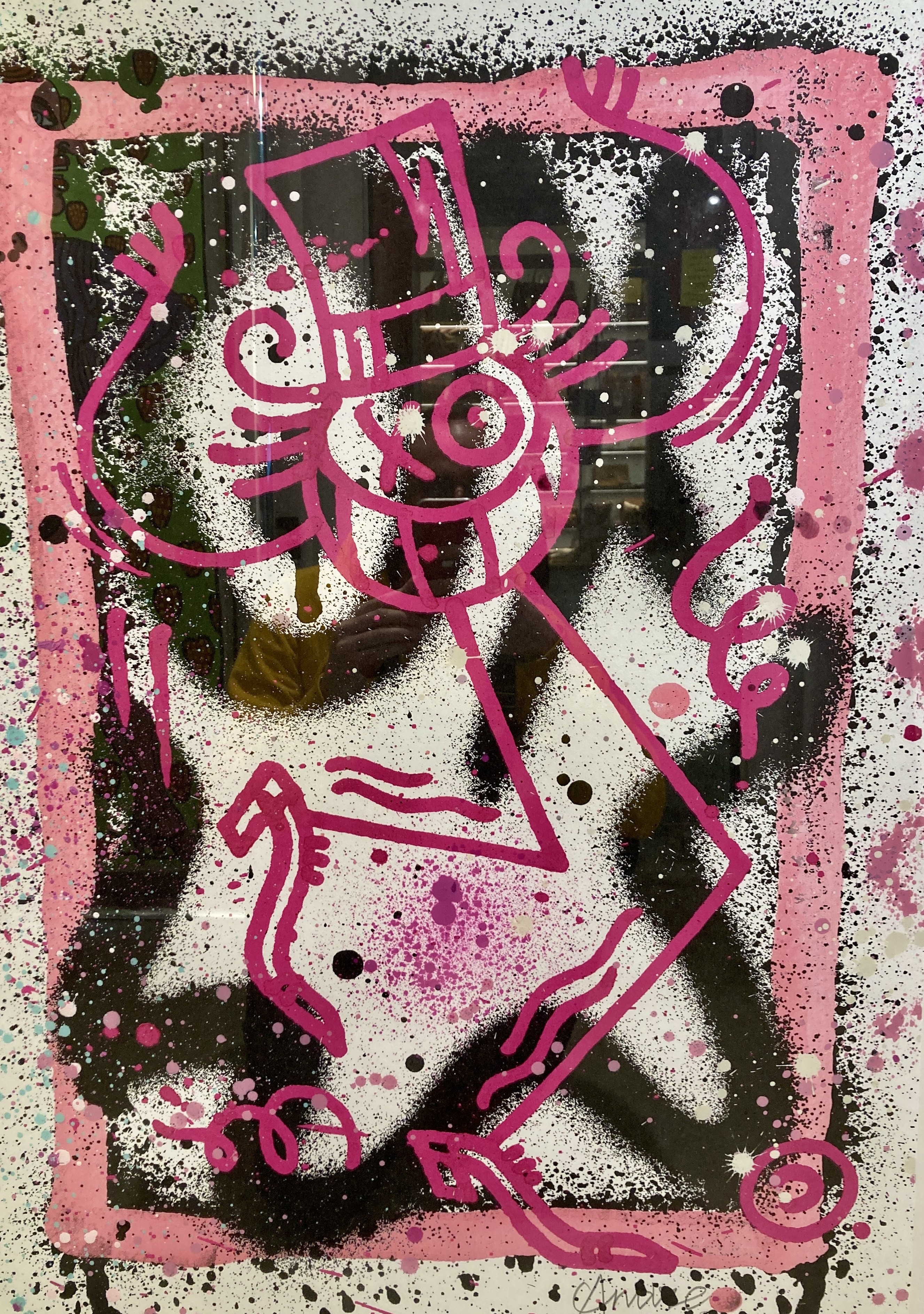 André Saraiva, Pink Mr. A on Spray André Saraiva, Pink Mr. A on Spray