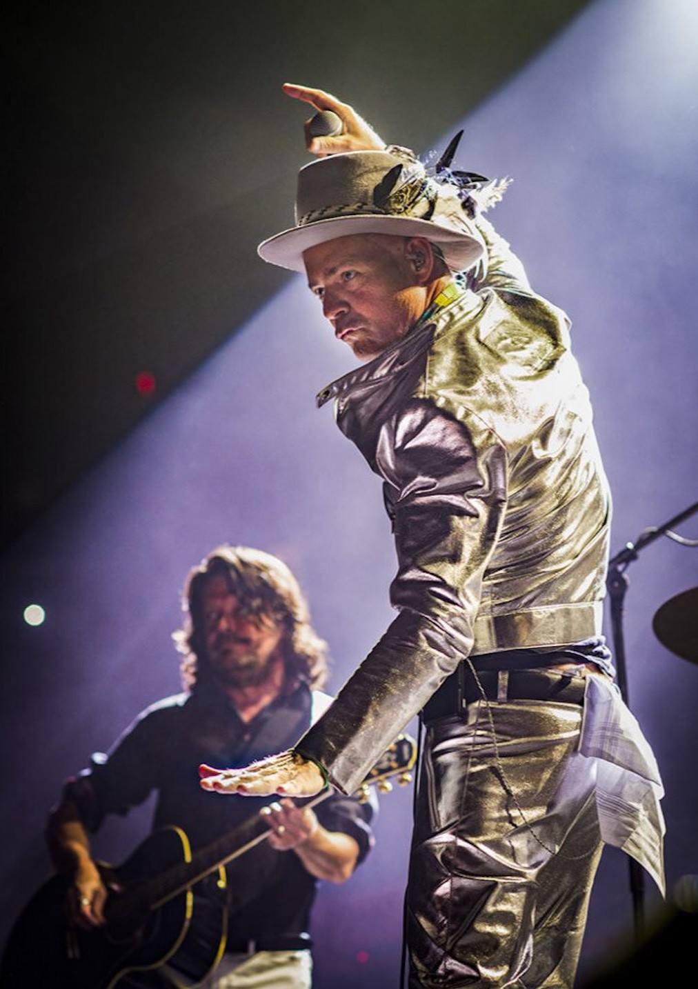 Richard Beland, Gord Downie - Metallic Suit Richard Beland, Gord Downie - Metallic Suit