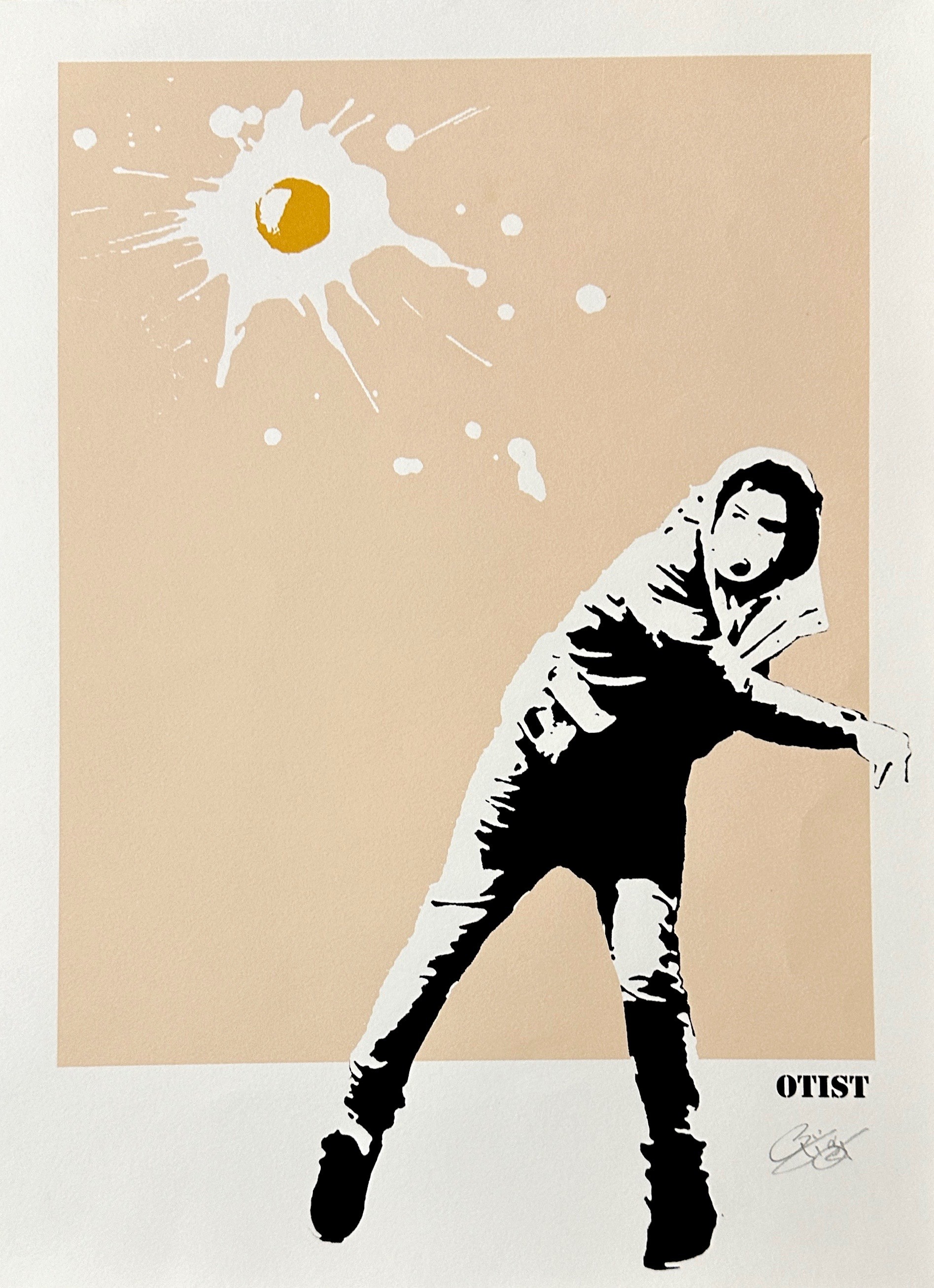 Otist, Egg thrower Otist, Egg thrower