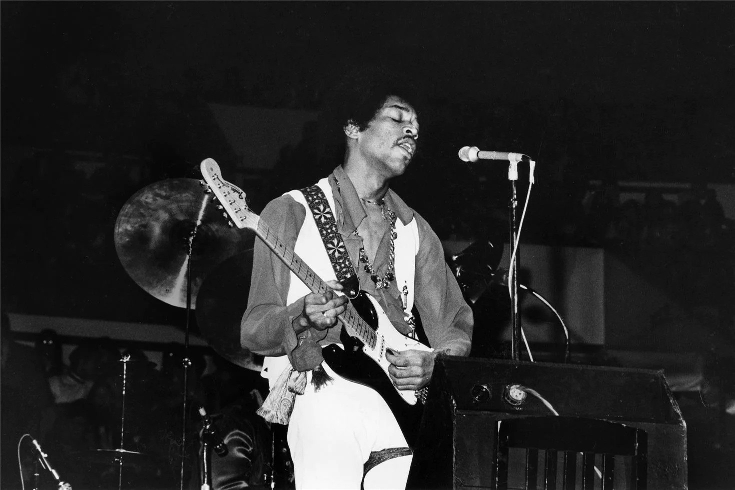 Glen Craig, Jimi Hendrix, Madison Square Garden, NYC, 1970 Glen Craig, Jimi Hendrix, Madison Square Garden, NYC, 1970