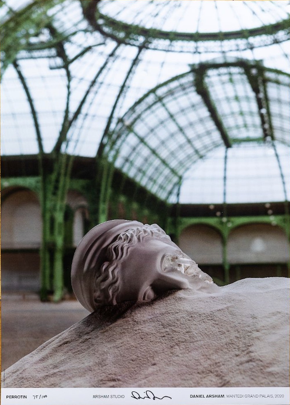 Daniel Arsham, Wanted! Grand Palais, Signé Daniel Arsham, Wanted! Grand Palais, Signé