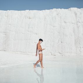 Photography, Cream, Aurélien Buttin