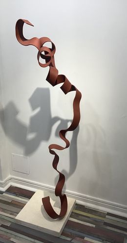 Sculpture, Serpentina Bordeaux, Ariel Elizondo Lizarraga