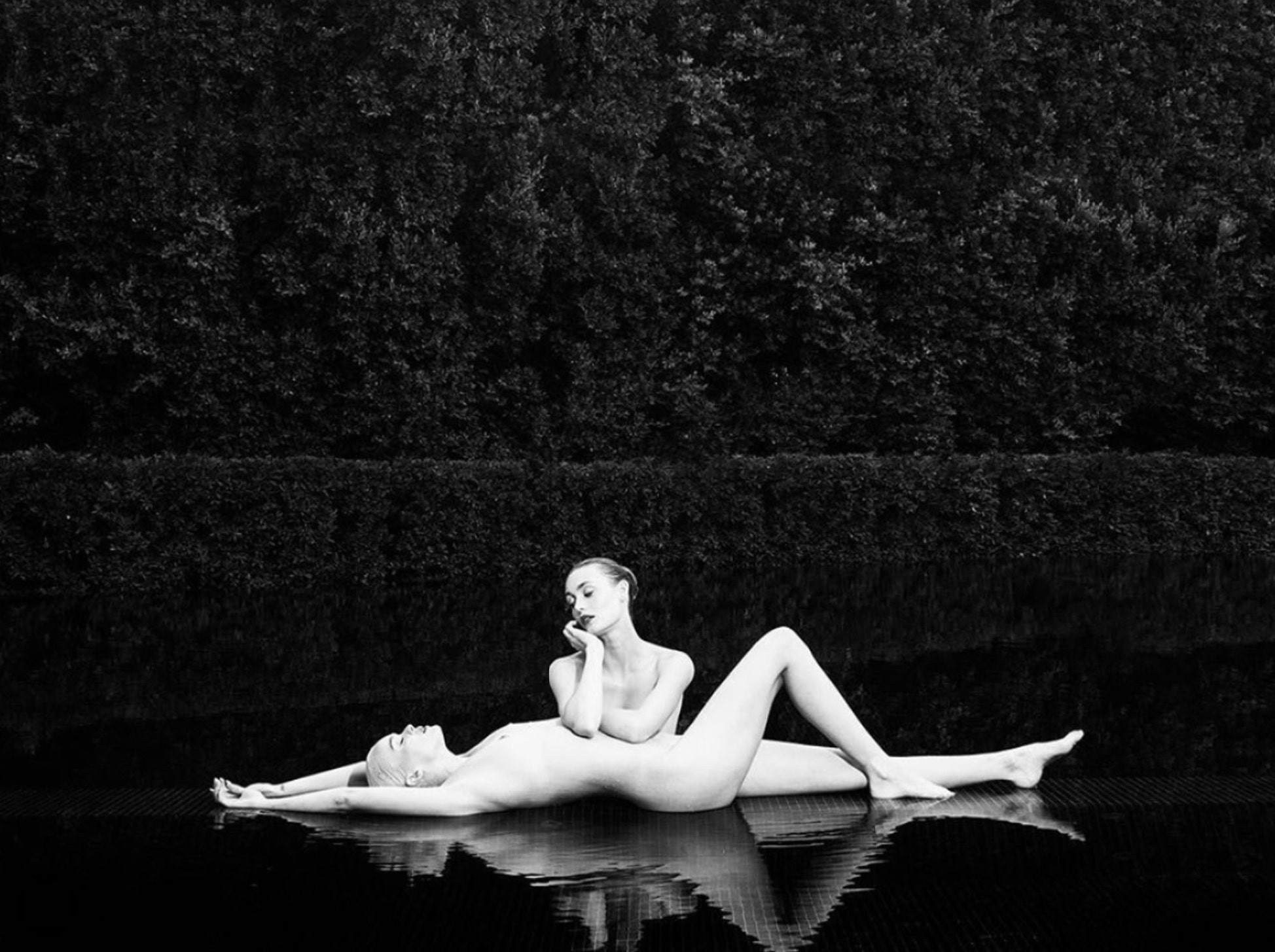 Tyler Shields, The Goddess of Olympia (4) Tyler Shields, The Goddess of Olympia (4)