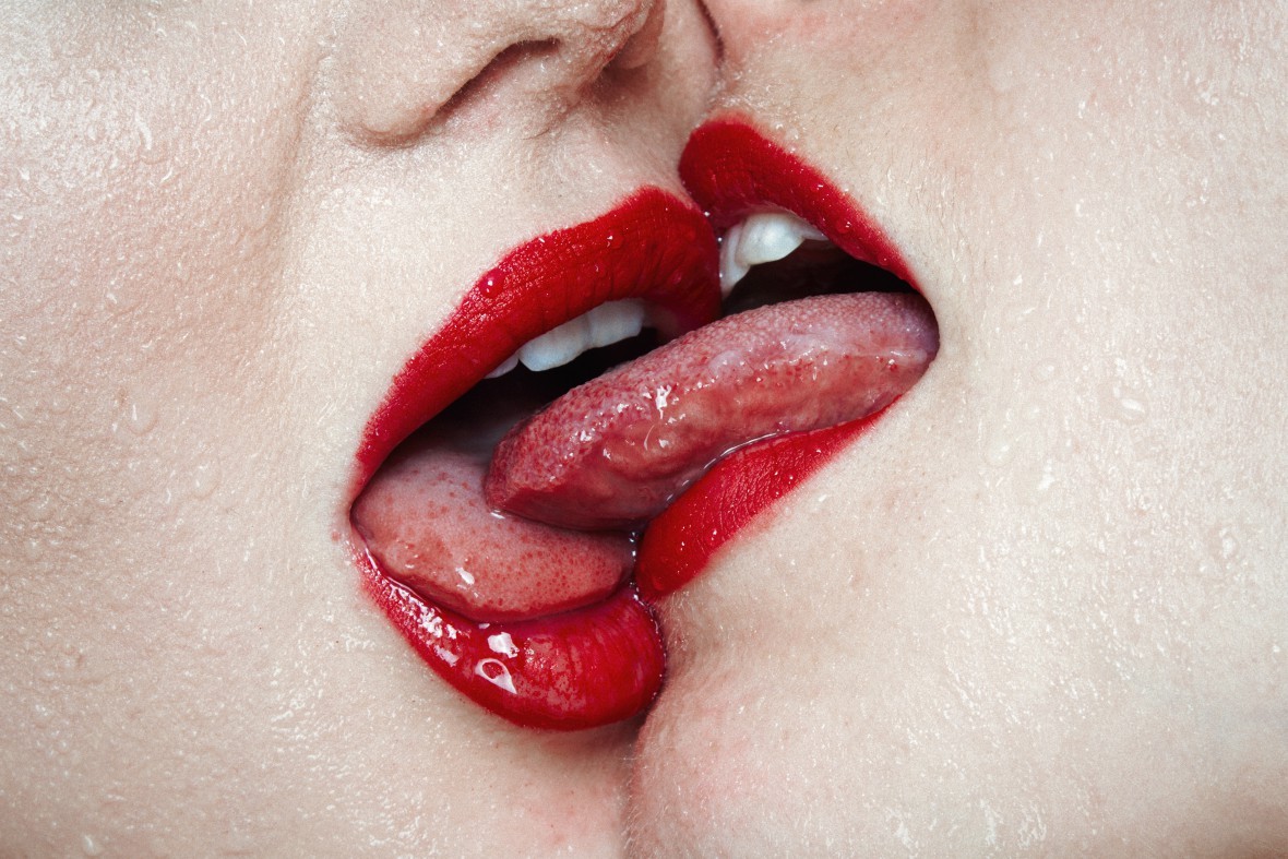Tyler Shields, Mouths Kissing (3) Tyler Shields, Mouths Kissing (3)