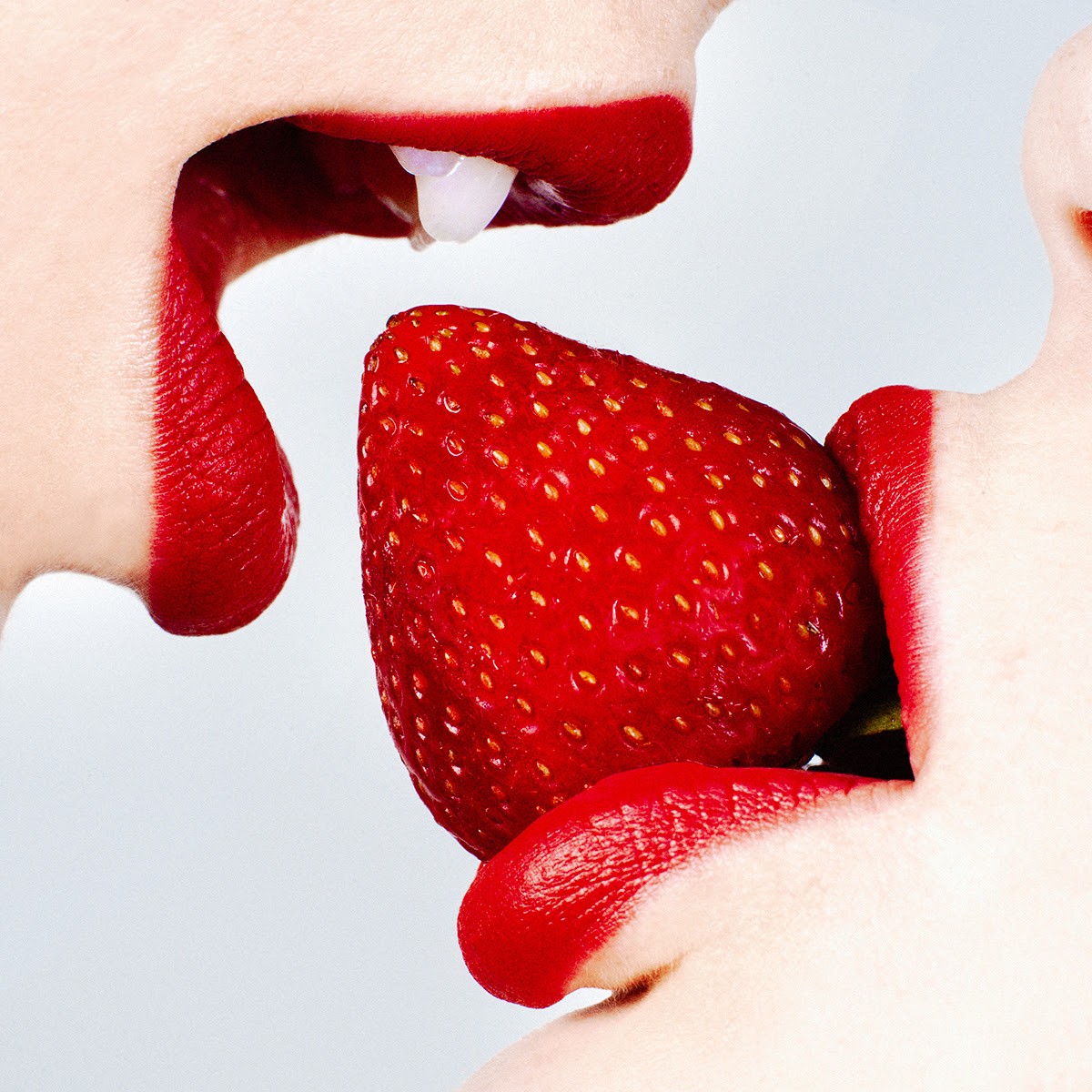 Tyler Shields, Prada bubblegum Tyler Shields, Prada bubblegum