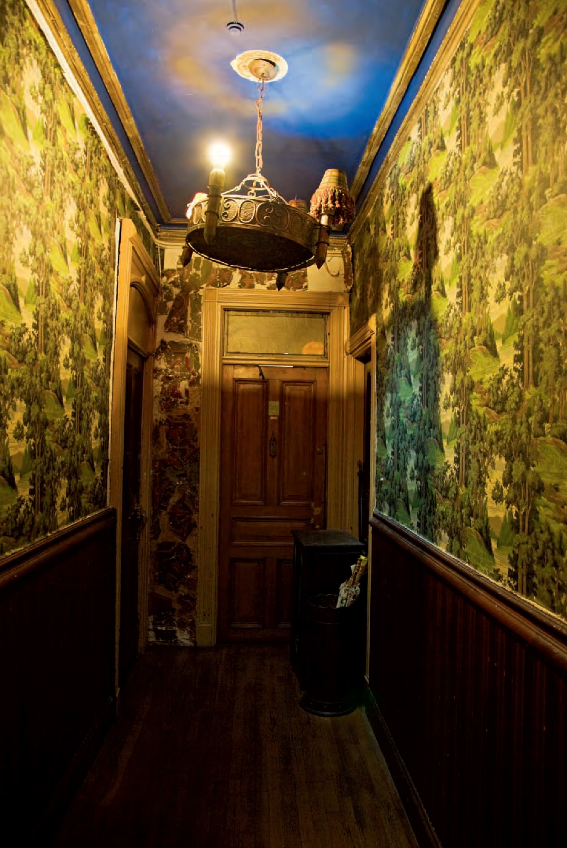 Victoria Cohen, Hotel Chelsea, New York. Interiors Hall, Third Floor Victoria Cohen, Hotel Chelsea, New York. Interiors Hall, Third Floor