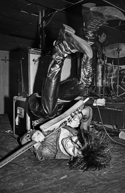 Michael Grecco, Brian Tristan - Cramps guitarist Kid Congo Powers Michael Grecco, Brian Tristan - Cramps guitarist Kid Congo Powers