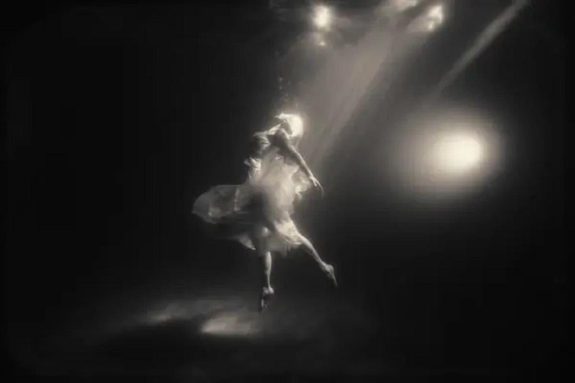 Tyler Shields, Dancer In The Dark (S) Tyler Shields, Dancer In The Dark (S)