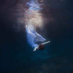 Photography, Submerged (S), Tyler Shields