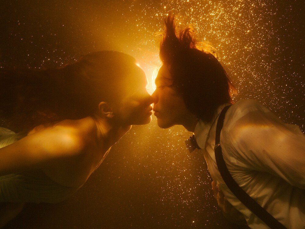 Tyler Shields, Submerged Mouths (XXL) Tyler Shields, Submerged Mouths (XXL)