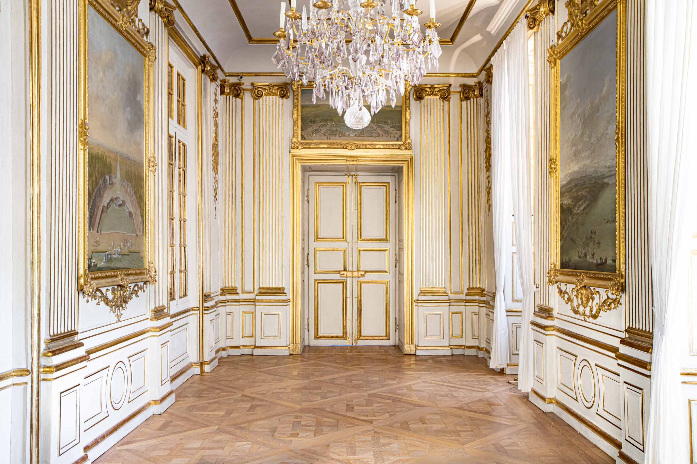 Celia Rogge, Château Des Déesses. From the Grand Interiors series Celia Rogge, Château Des Déesses. From the Grand Interiors series