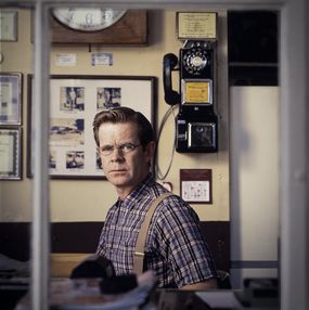 Photography, William Macy - Poses for a Portrait on the Set of The Con - Los Angeles, CA, Michael Grecco