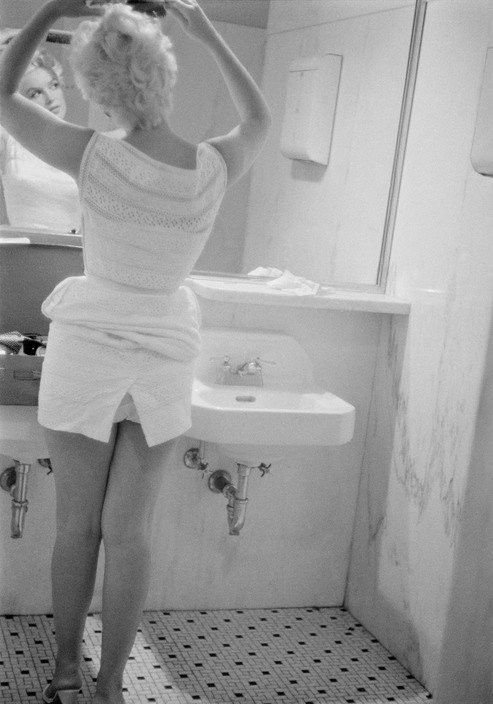 Eve Arnold, USA. Marilyn Monroe. Actress & singer Eve Arnold, USA. Marilyn Monroe. Actress & singer
