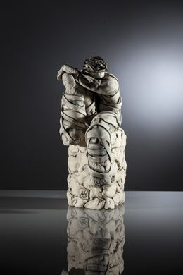 Escultura, R. E. M. Warrior Collection, Tuba Onder Demircioglu