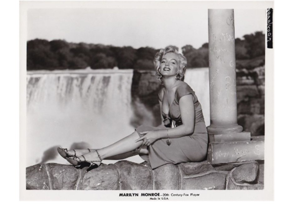 Bruno Bernard, Marilyn Monroe in Niagara Bruno Bernard, Marilyn Monroe in Niagara