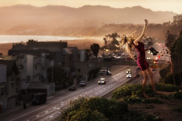 David Drebin, Malibu Selfie (Lightbox) David Drebin, Malibu Selfie (Lightbox)