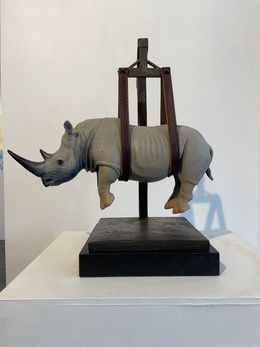 Sculpture, Il peso del tempo sospeso/rhino piccolo 7/8, Stefano Bombardieri