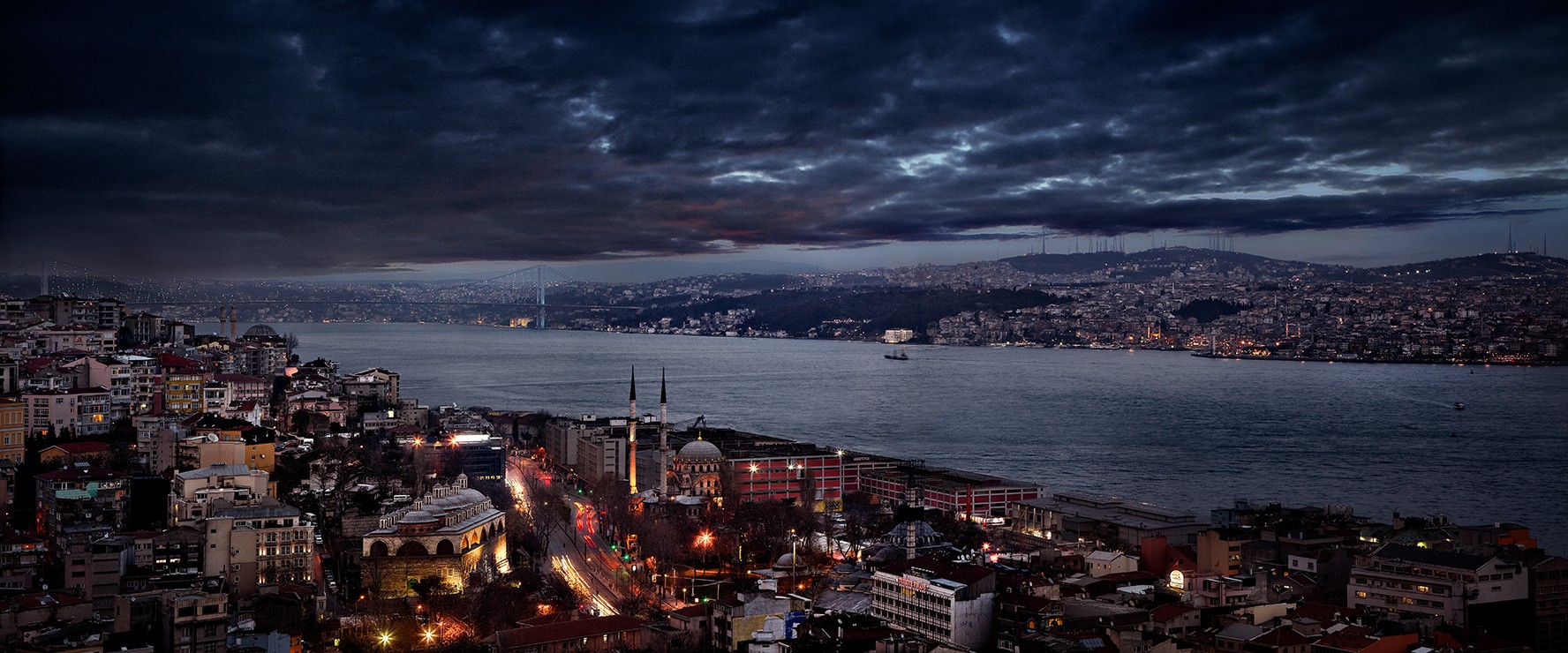David Drebin, The Bosphorus (L) David Drebin, The Bosphorus (L)