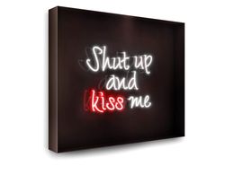 Skulpturen, Shut up and kiss me, David Drebin