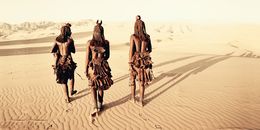 Photography, IV 52 // IV Himba, Namiba (L), Jimmy Nelson