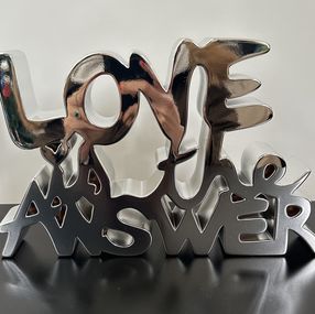 Skulpturen, Love is the answer, Mr Brainwash