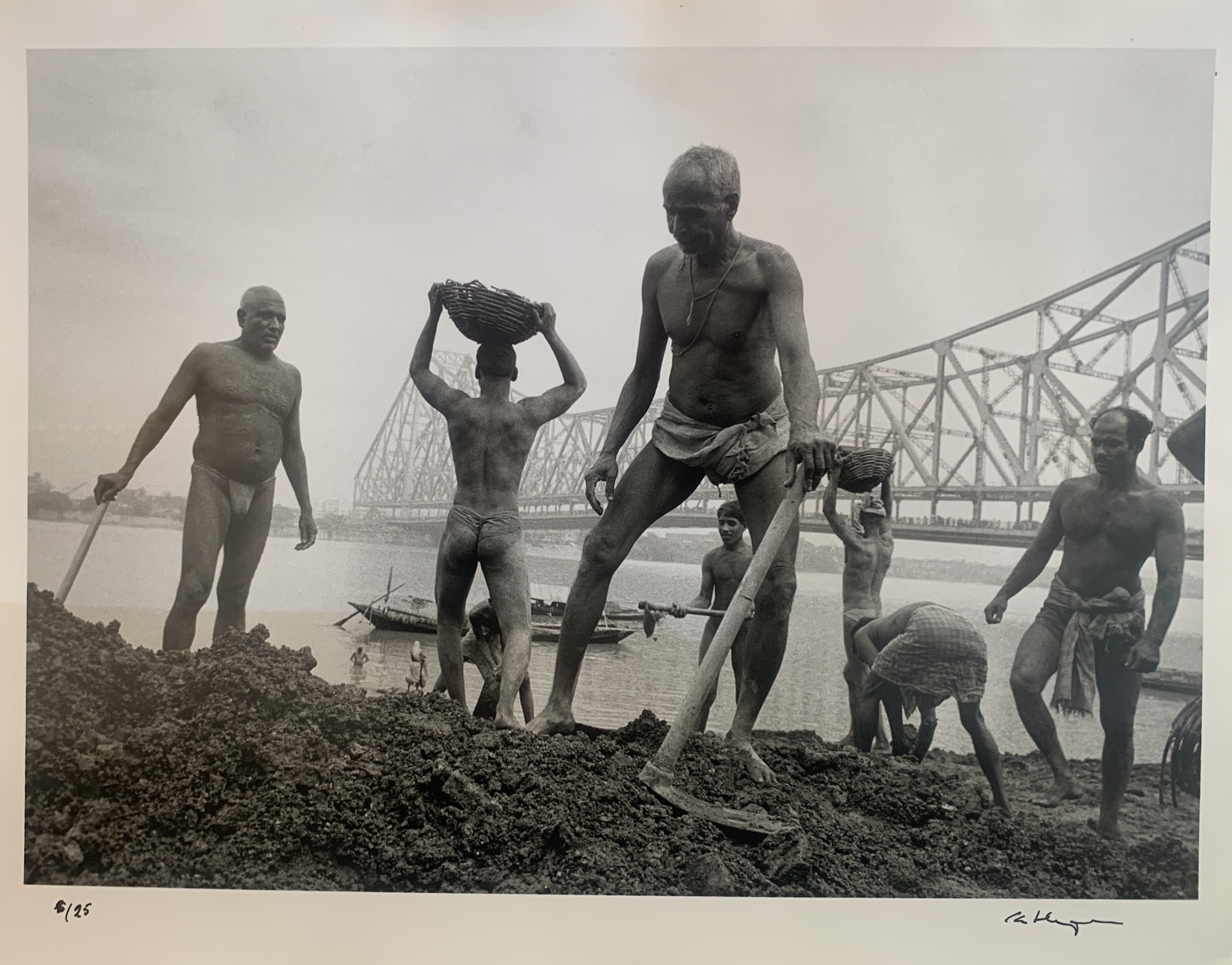 Ken Heyman, Men Working Ken Heyman, Men Working