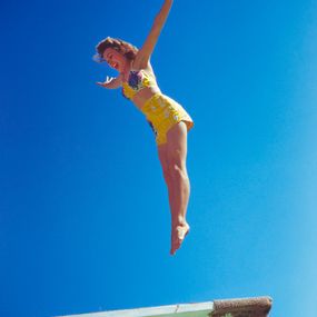 Photographie, Reach For The Sky - Limited Signature Stamped Edition, Toni Frissell