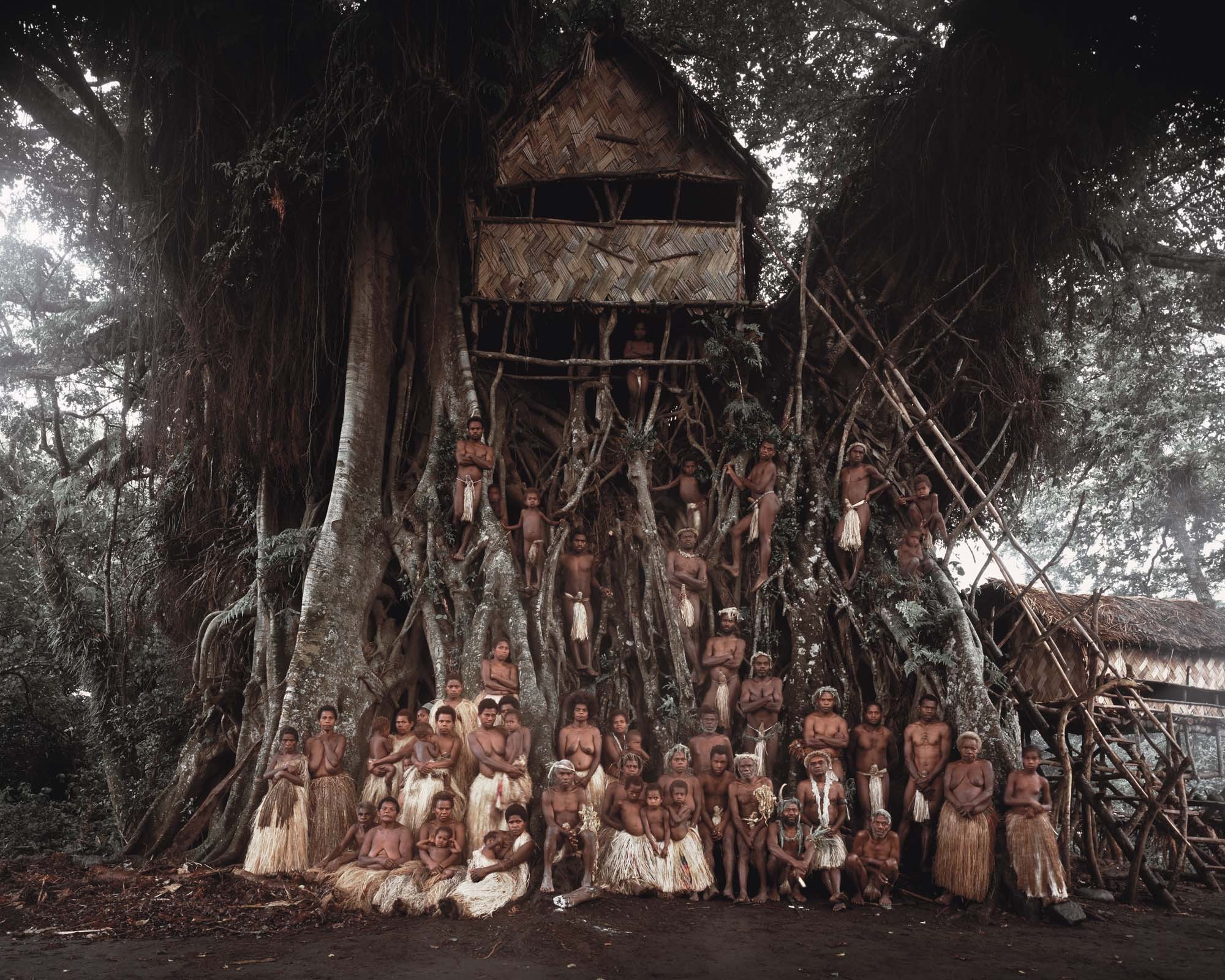 Jimmy Nelson, XXI 478 // XXI Vanuatu (L) Jimmy Nelson, XXI 478 // XXI Vanuatu (L)