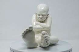 Sculpture, Babyfoot 35 white, Idan Zareski