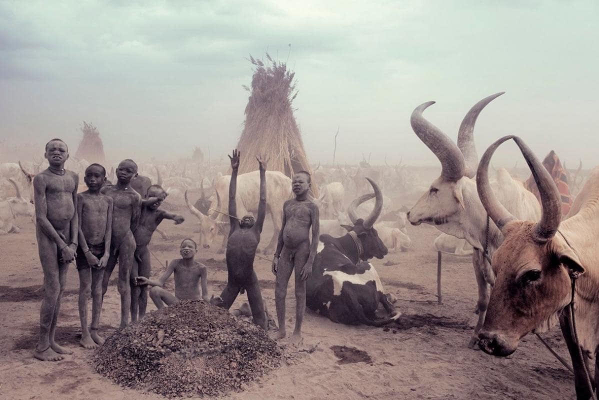 Jimmy Nelson, XXV 15 // XXV South Sudan (L) Jimmy Nelson, XXV 15 // XXV South Sudan (L)