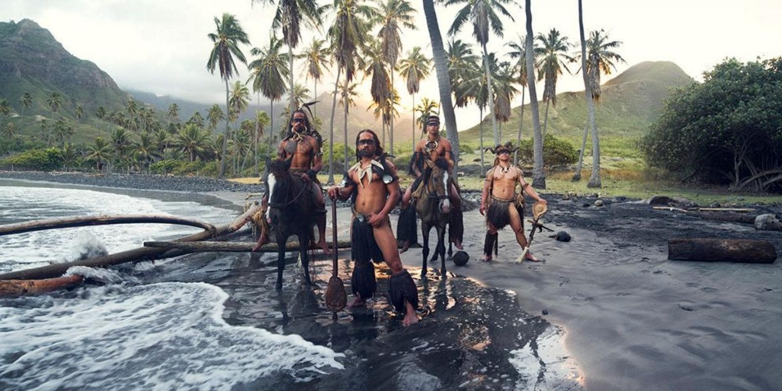 Jimmy Nelson, XXVI 39 // XXVI French Polynesia (L) Jimmy Nelson, XXVI 39 // XXVI French Polynesia (L)