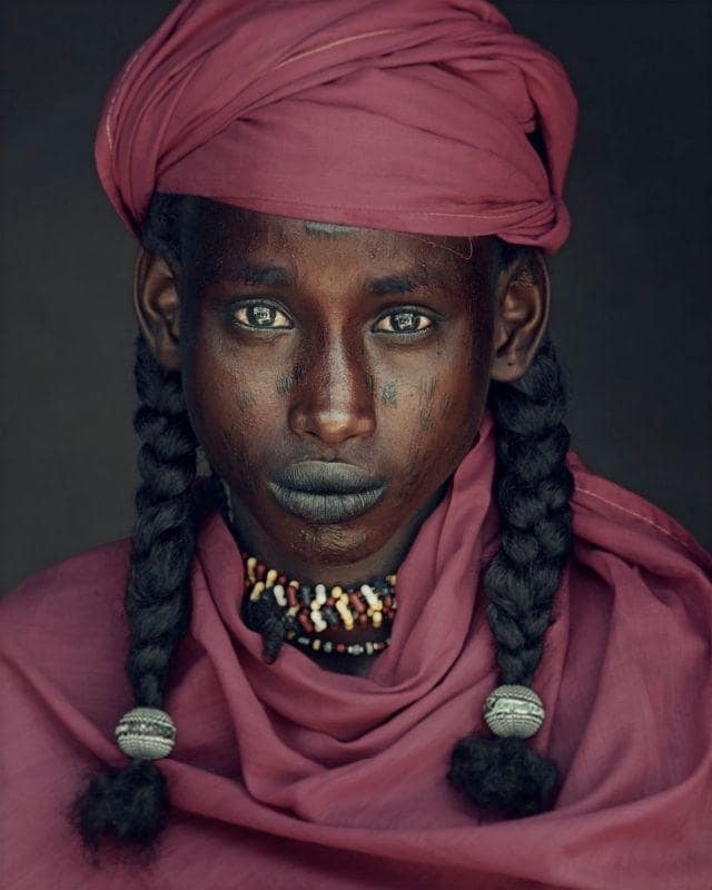 Jimmy Nelson, XXVIII 6 // XXVIII Wodaabe, Chad (L) Jimmy Nelson, XXVIII 6 // XXVIII Wodaabe, Chad (L)