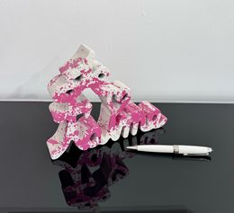 Sculpture, Je t'aime Splash White - Pink - Unique, Mr Brainwash