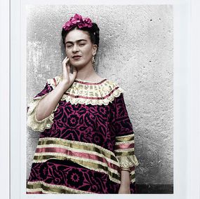 Photographie, Frida Kahlo in the Blue House, Coyoacán, Mexico., Leo Matiz