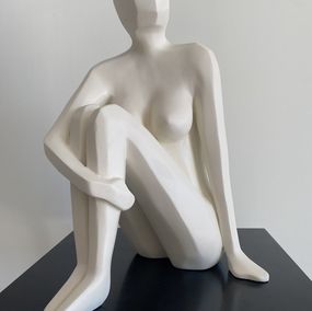 Escultura, Femme assise, Robin G-Modol