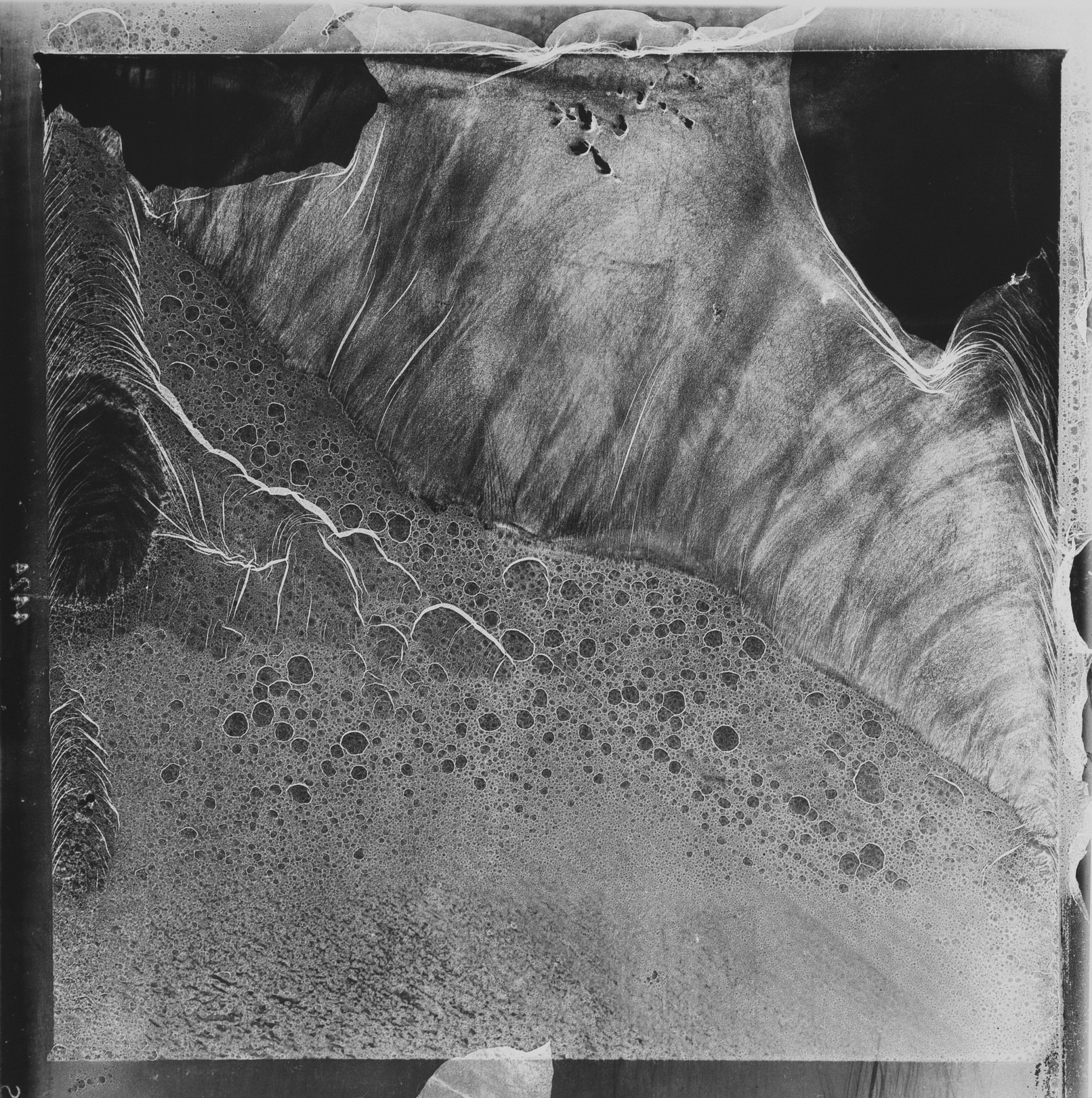 Flora Fanzutti, Le volcan déchiré, série Vindur Flora Fanzutti, Le volcan déchiré, série Vindur