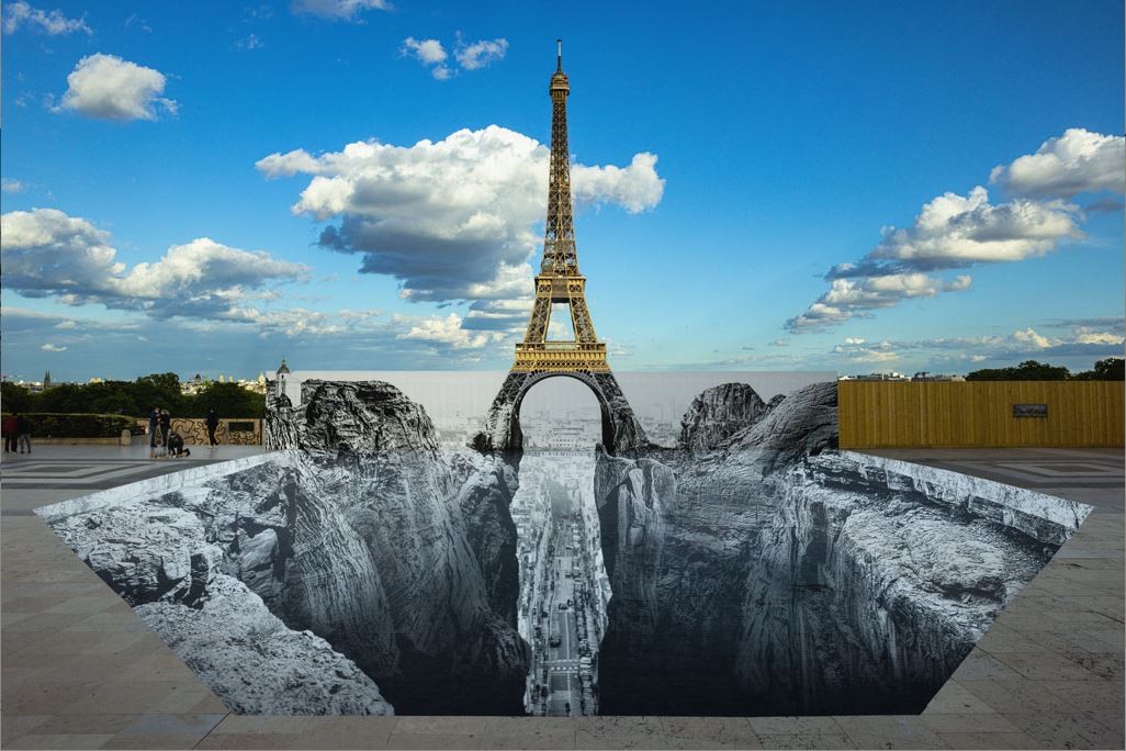 JR, Trompe l'oeil, Les Falaises du Trocadéro, 25 mai 2021, Paris, France (JR 1-2) JR, Trompe l'oeil, Les Falaises du Trocadéro, 25 mai 2021, Paris, France (JR 1-2)