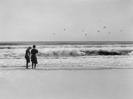 Photography, Womankind. Fly 2, María María Acha-Kutscher